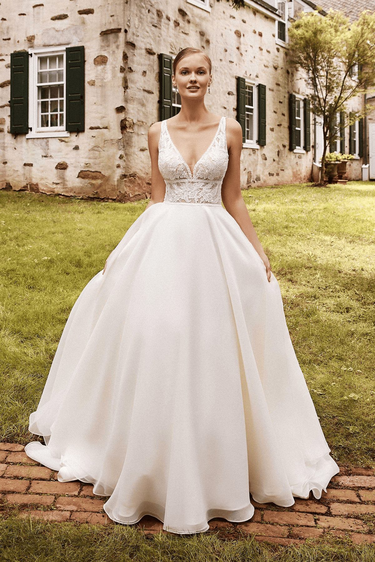 15 Best Wedding Dress Shops Manchester - hitched.co.uk - hitched.co.uk